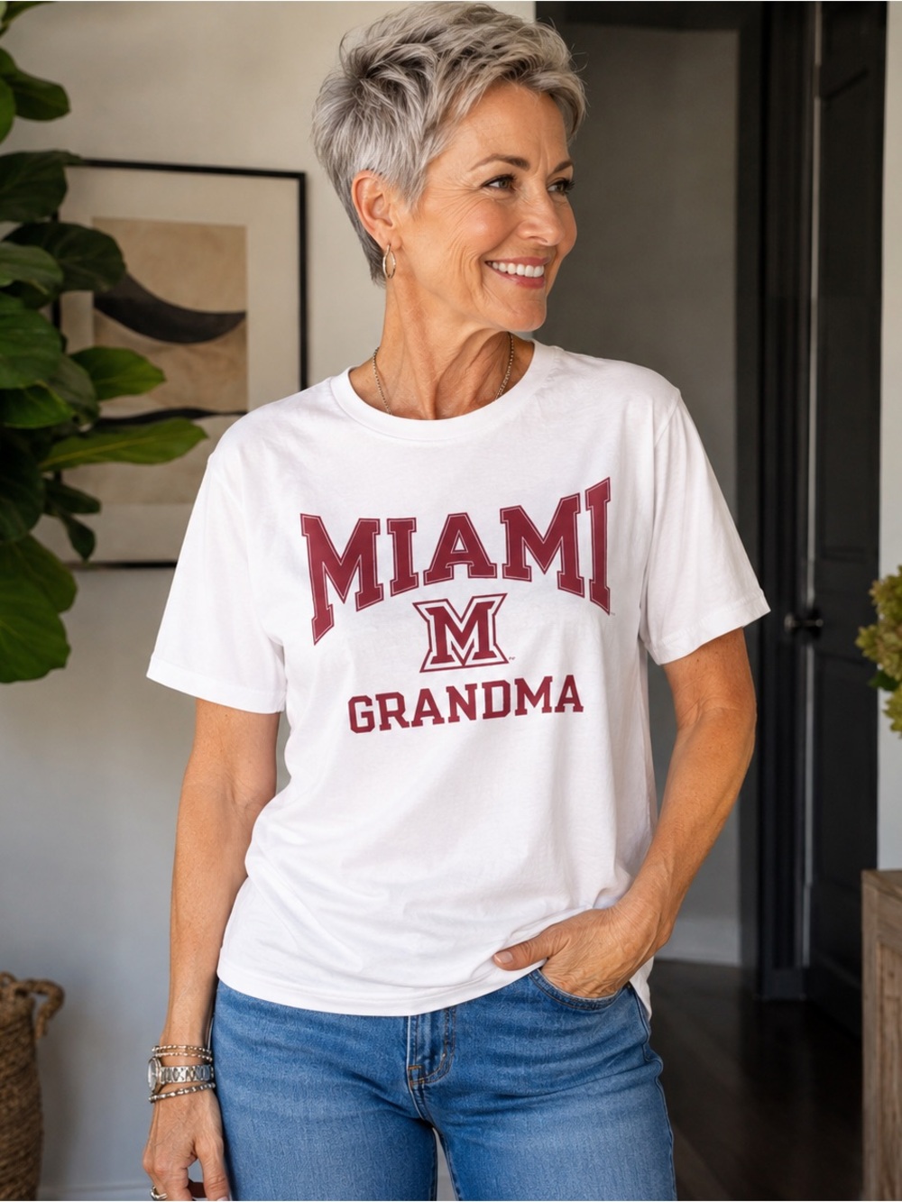 MIAMI UNIVERSITY “Miami Grandma” White T-shirt, XL